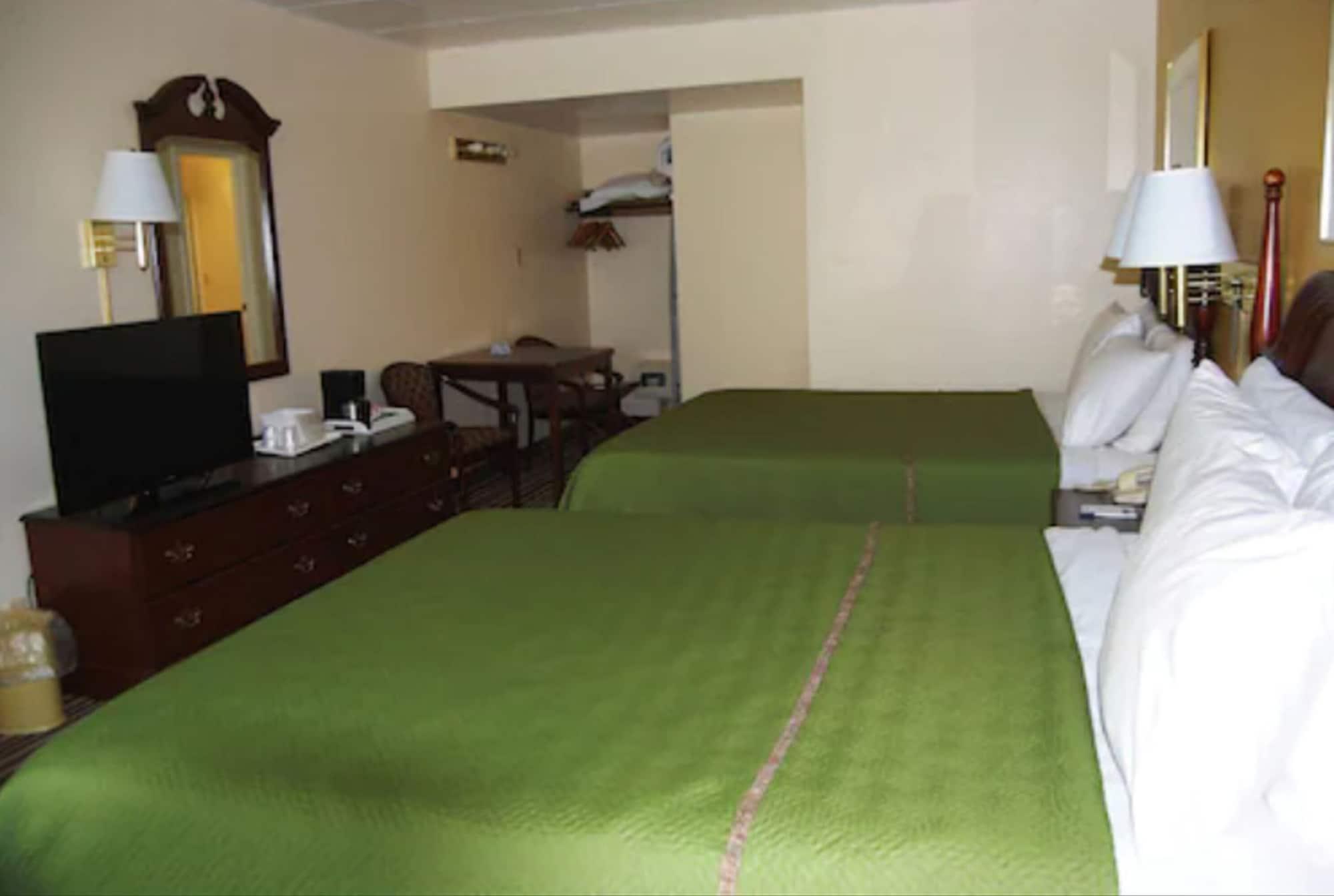 Travelodge By Wyndham Chambersburg Εξωτερικό φωτογραφία